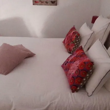 Bed & Breakfast La Maison De La Viguerie